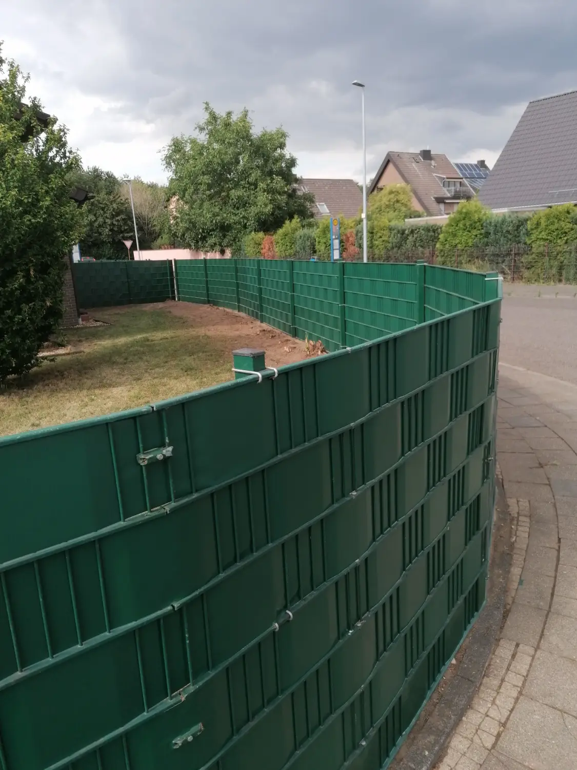 Hausmeisterservice, Gartenzaun